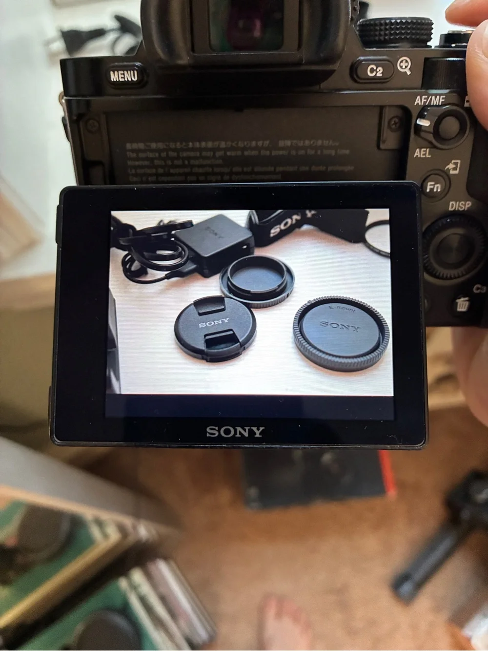 Sony Alpha a7 (Mark 1) Mirrorless Camera with 28mm-70mm f/3.5-5.6 OSS kit lens